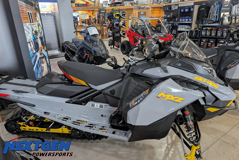 edy New SkiDoo MXZ ADR w BLIZZARD Pkg 129 850 ETEC Ice Ripper XT 125