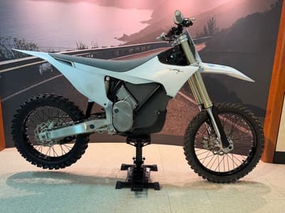 BOATZON | Stark Future VARG  80HP  HAND  MED 2024