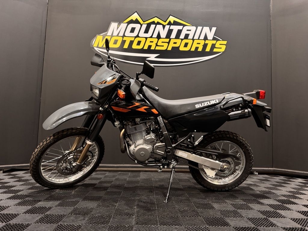 Suzuki DR650S 2025