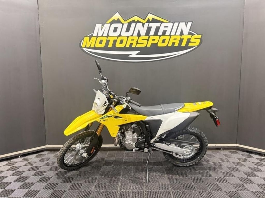 2025 Suzuki DRZ4S - Sold Boat