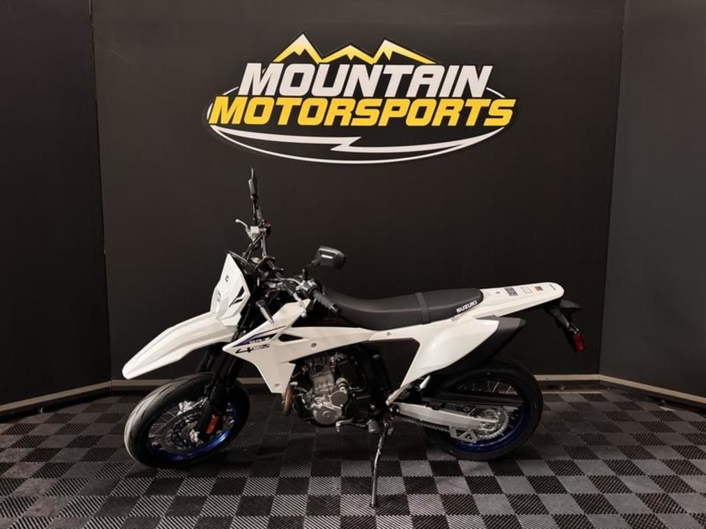 2025 Suzuki DRZ4SM - Sold Boat