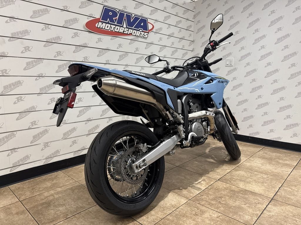 ファントム様　新品 ヤザキ　タコグラフ 120km 2025年製２台 suzuki-drz4sm-2025-pompano-