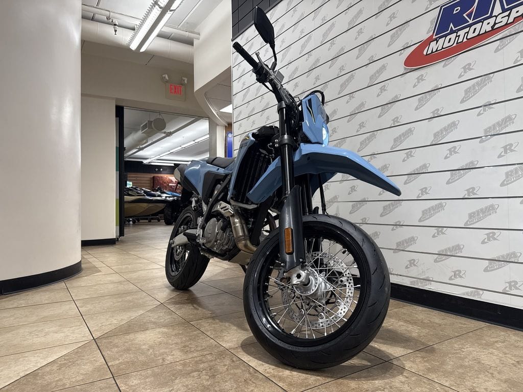 New Suzuki DRZ4SM 2025 for sale in Pompano Beach, Florida