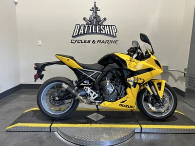 BOATZON | Suzuki GSX8R 2024