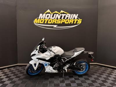 BOATZON | Suzuki GSX8R 2026