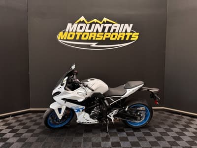 BOATZON | Suzuki GSX8R 2026