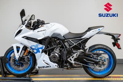 BOATZON | Suzuki GSX8R 2026