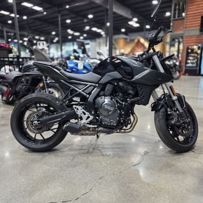 BOATZON | Suzuki GSX8S 2023