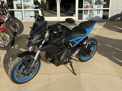 BOATZON | Suzuki GSX8S 2024