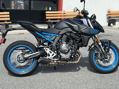 BOATZON | Suzuki GSX8S 2024
