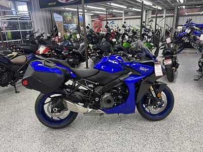 BOATZON | Suzuki GSXS1000GT 2025