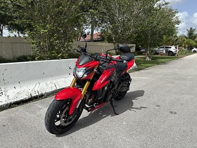 BOATZON | Suzuki GSXS750 2018
