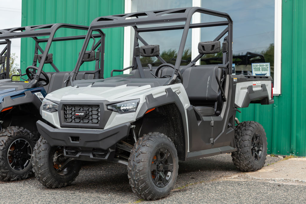 2024 TRACKER OFF-ROAD 800 SXS - Sold Boat