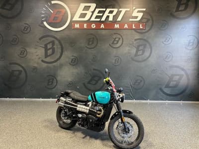 BOATZON | Triumph Scrambler 900 Jet Black 2025