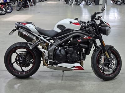 BOATZON | Triumph Speed Triple RS Crystal White Metallic 2020
