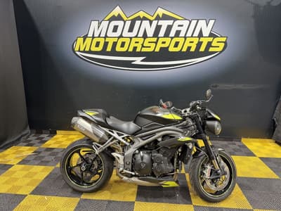 BOATZON | Triumph Speed Triple RS Matt Black 2020