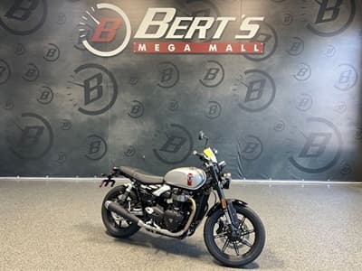 BOATZON | Triumph Speed Twin 900 Aluminium SilverCarnival RedJet Black 2026 BOATZON | Triumph Speed Twin 900 Aluminium SilverCarnival RedJet Black 2026