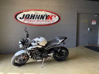 BOATZON | Triumph STREET TRIPLE R 2024