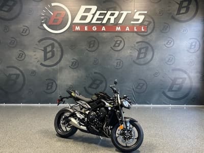 BOATZON | TRIUMPH STREETTRIPLERS 2026