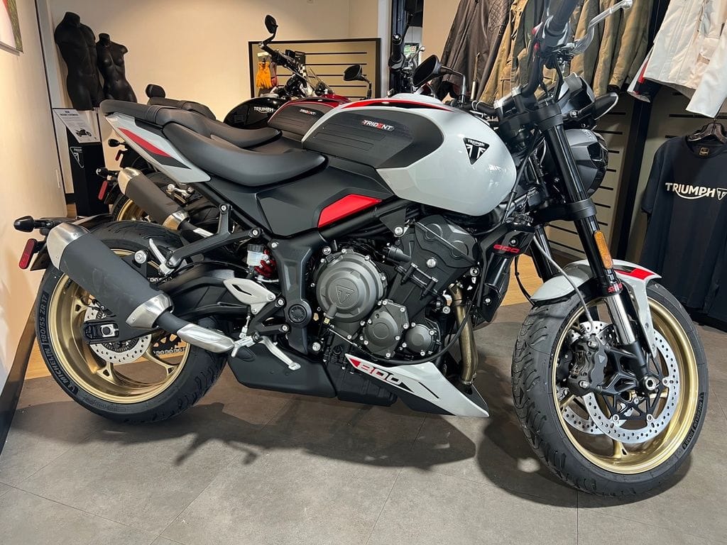 New Triumph Trident 800 Jet black 2026 for sale in Miami, Florida