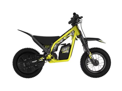 BOATZON | Triumph TXP12 2026
