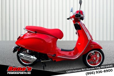 BOATZON | Vespa Primavera Red 150 2025
