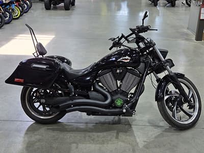 BOATZON | Victory Motorcycles® Vegas 8 Ball 2012