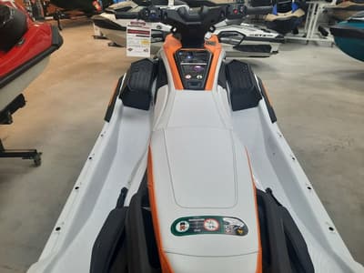 BOATZON | WAVE RUNNER JETBLAST LTD 2026