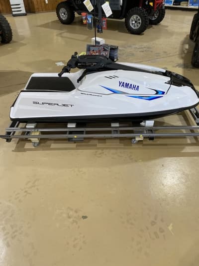 BOATZON | WAVE RUNNER SUPERJET 2026