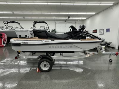 BOATZON | Yamaha Crosswave 2026