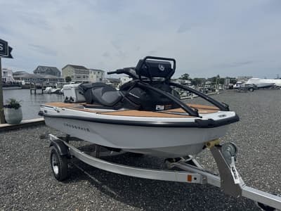 BOATZON | YAMAHA CROSSWAVE 2027