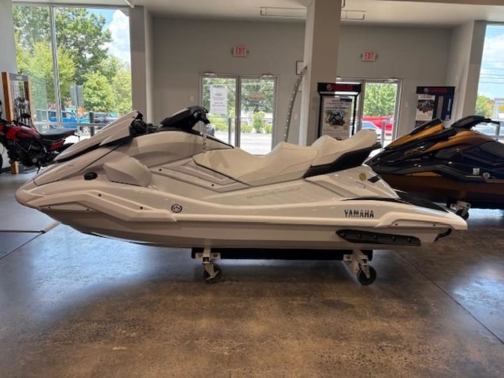 2025 Yamaha WaveRunners FX Cruiser SVHO - Sold Boat