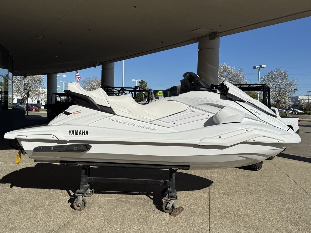 2026 Yamaha FX Cruiser SVHO - Sold Boat