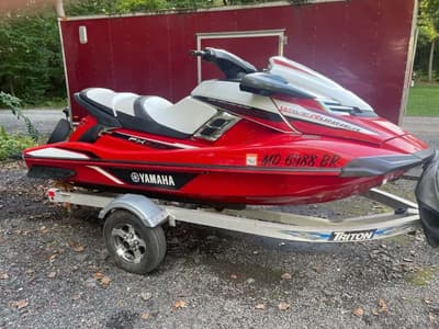 BOATZON | Yamaha FX SVHO 3 seater 2018