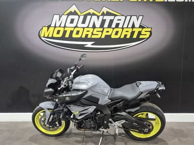 BOATZON | Yamaha FZ10 2017