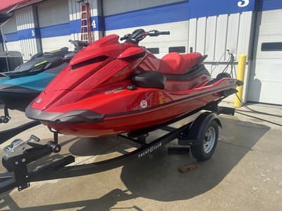 BOATZON | Yamaha GP SVHO WAUDIOTorch Red 2026