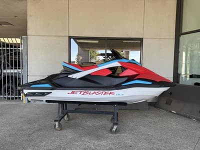BOATZON | Yamaha Jetblaster DLX 2Up 2025 BOATZON | Yamaha Jetblaster DLX 2Up 2025