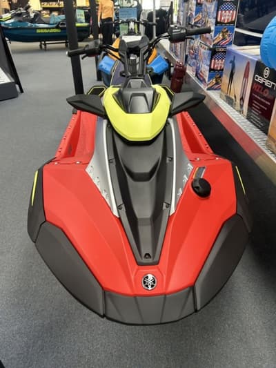 BOATZON | Yamaha JETBLASTER PRO 3UPImperial RedNightshade 2026