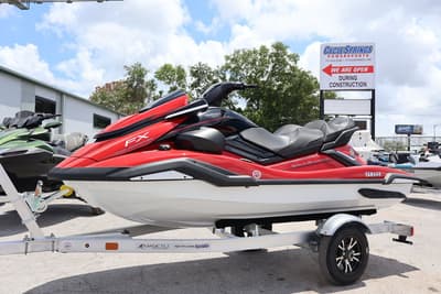 BOATZON | Yamaha Marine FX CRUISER HO WAUDIOTORCH REDWHITE 2026
