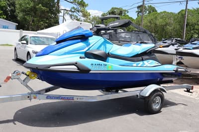 BOATZON | Yamaha Marine VX DELUXE WAUDIOCYANAZURE BLUE 2025