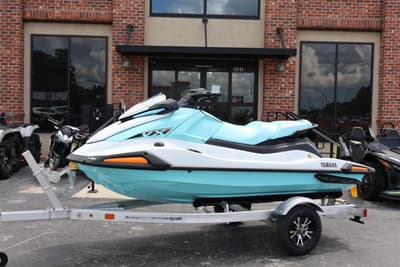 BOATZON | Yamaha Marine VXWHITEMINT 2026