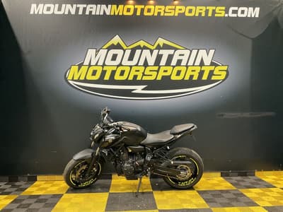 BOATZON | Yamaha MT07 2022