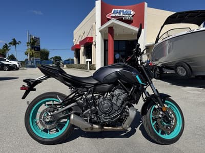 BOATZON | Yamaha MT07 2024