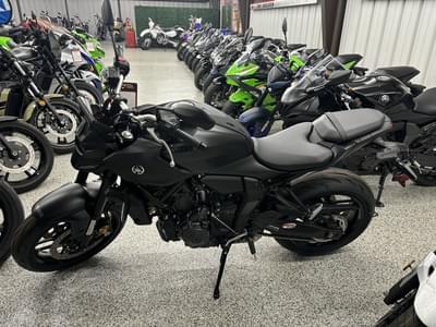 BOATZON | Yamaha MT07 2025