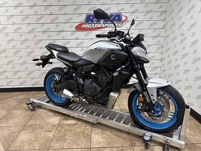 BOATZON | Yamaha MT07 2025
