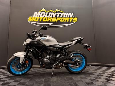 BOATZON | Yamaha MT10 2025