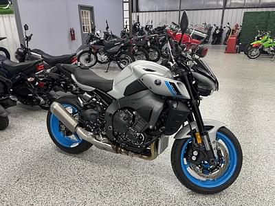 BOATZON | Yamaha MT10 2025