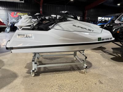 BOATZON | Yamaha SUPERJET 2022