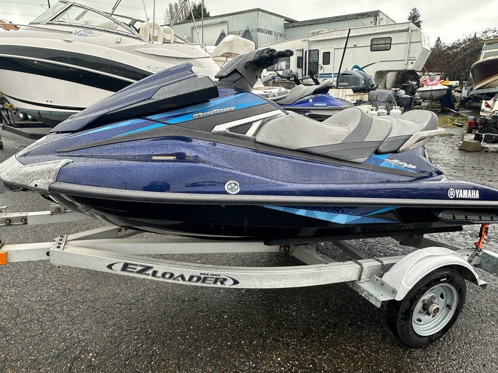 Used Yamaha VX Cruiser 2015 for sale in Olympia, Washington