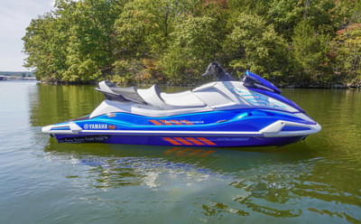 BOATZON | Yamaha VX CRUISER AZURE BLUEWHITE 2022